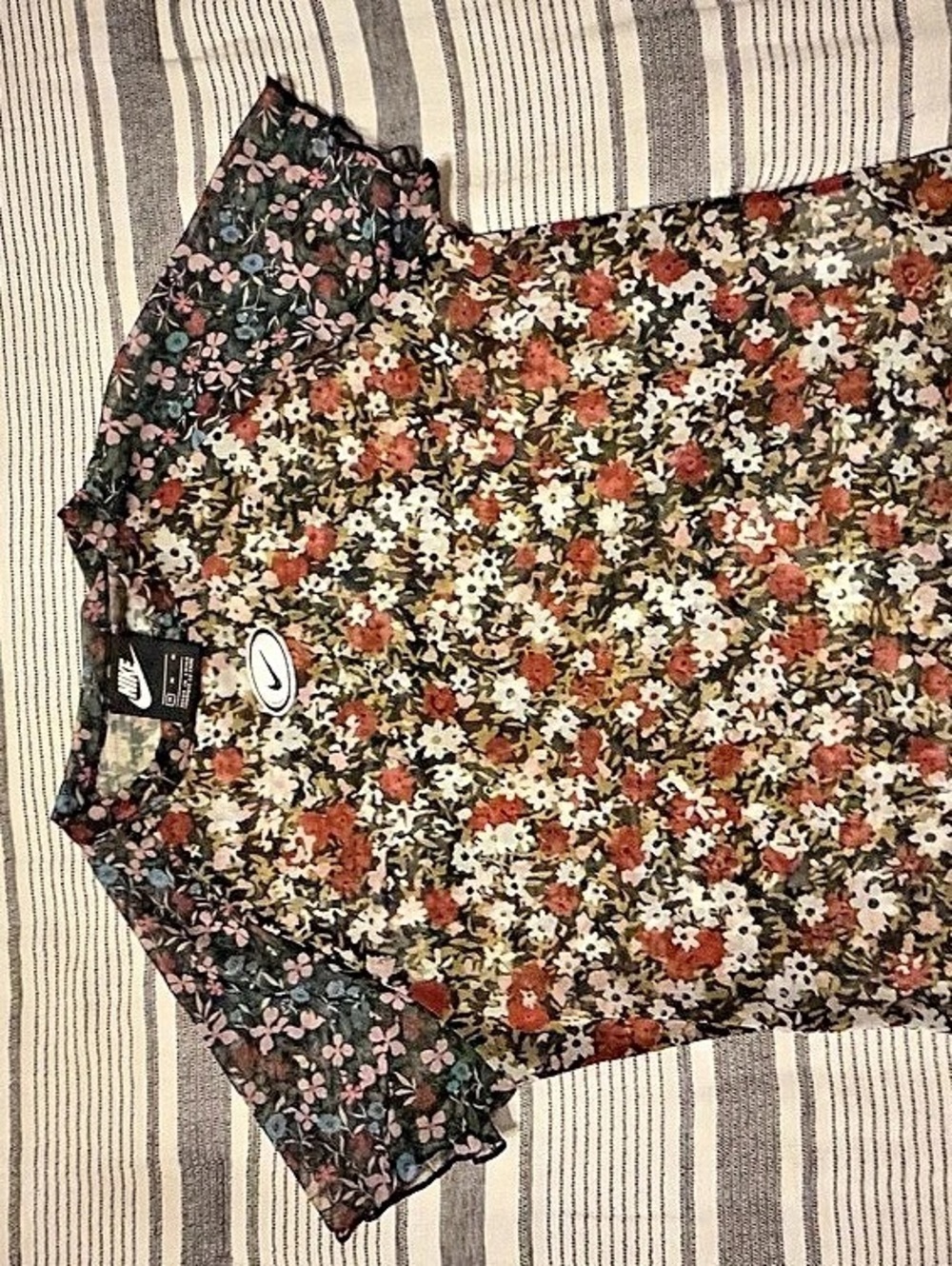 Nike Floral Mesh Short Sleeve Top in Black & Pink